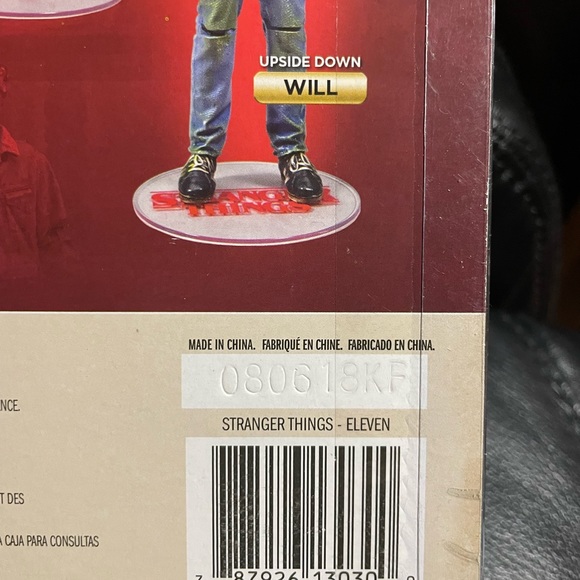 Stranger Things S1 Barb - Picture 3 of 3